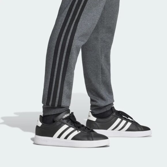 adidas Men’s Essentials 3-Stripes Fleece Pants Dark Grey Heather Black Size M - Picture 4 of 5